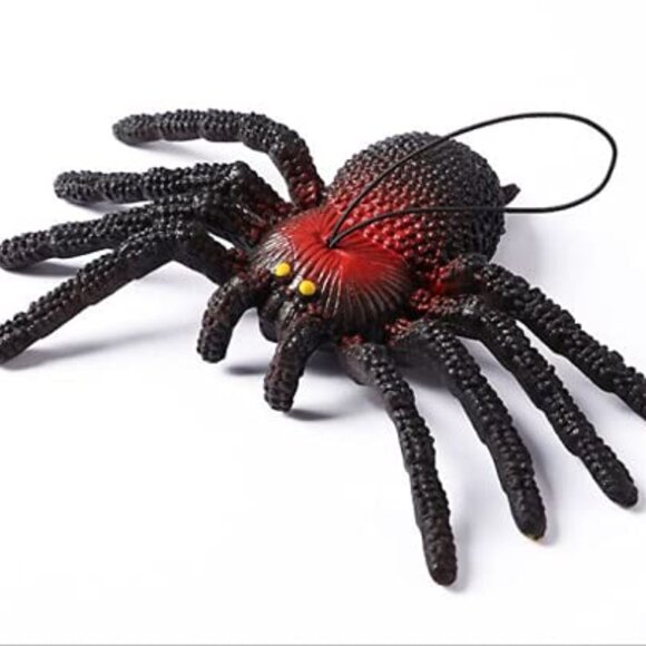 Realistic Simulation Spiders, Rubber Figure Animal Decor Ornaments, 12 pcs - Picture 4 of 8